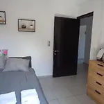 La Casa Di Mezzo