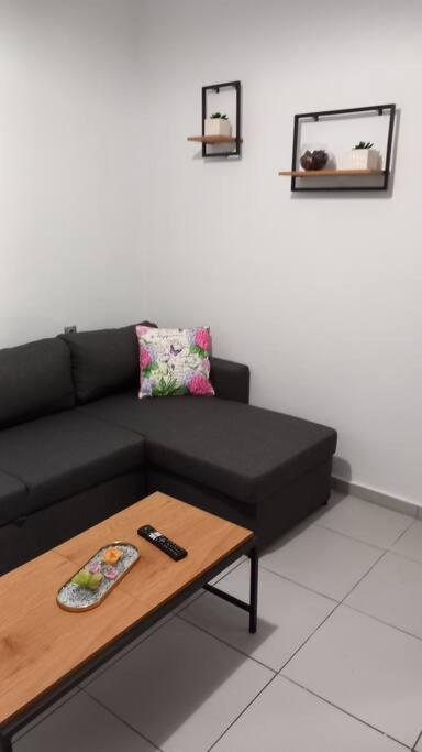 La Casa Di Mezzo Apartment